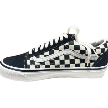 VANS 鞋