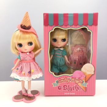 BLYTHE-SMILEY WAFFLE