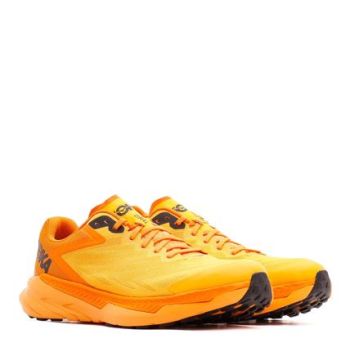 HOKA 跑鞋