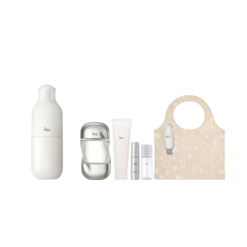 IPSA全新ME。自律光透美肌套裝