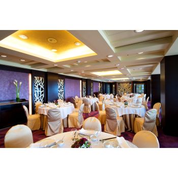 Kwun Hoi Heen Chef Recommendations Dinner Set Menu For Three